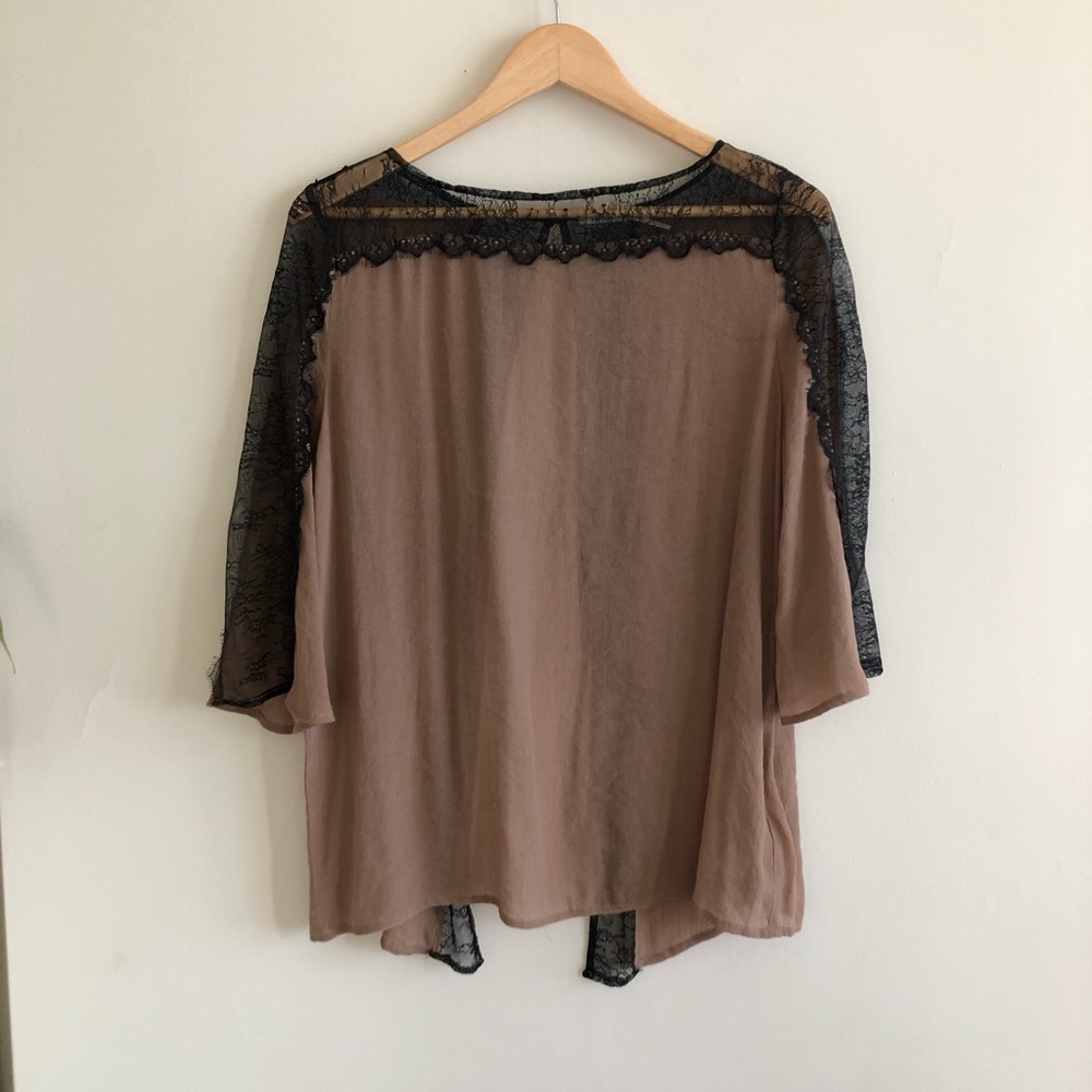 Kimchi Blue open back long sleeve top